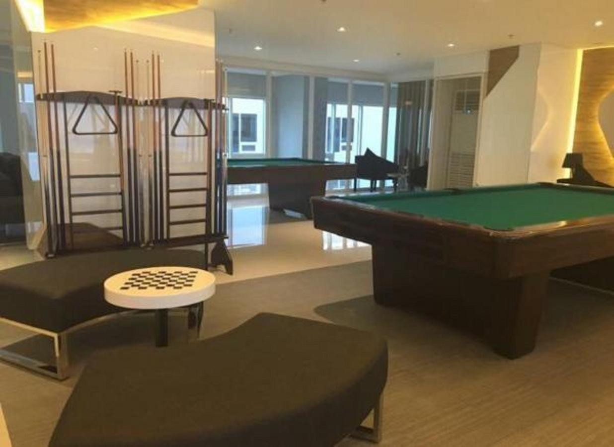 Stays At Green Residences 1 Studio Room Couples Bed With Complimentary Breakfast For 2 マニラ市 エクステリア 写真